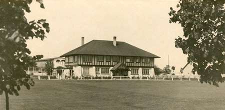 1920 Richmond Municipal Hall
